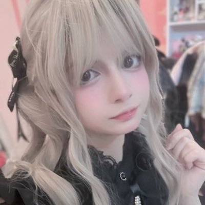nuwufy's profile picture. ♡ girlfailureboss ♡ #ToAru #Fate #Gundam #otome ♡ friendships issues ♡ jiraikei yumejoshi cosplay ♡ 🍓 ♡ rean’s wife ♡ pushing 30s ♡ cos acc: @noufy_cos