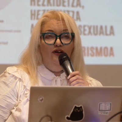 DesidiaNuria's profile picture. RadFem♀️Bastará una crisis política,económica o religiosa para que los derechos de las mujeres vuelvan a ser cuestionados.