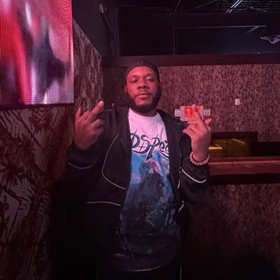 Chriss_Pilot's profile picture. if it ain’t bout a dollar it don’t make cents. 1&Only #LLJR💙 #LLS🏳️ #FREESTREET 8/24