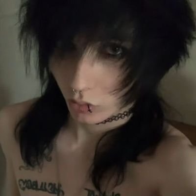 dilucfoguinho's profile picture. ⠀⠀𝐚𝐧𝐝 𝐢𝐟 𝐲𝐨𝐮 𝐝𝐢𝐞, 𝐢 𝐰𝐚𝐧𝐧𝐚 𝐝𝐢𝐞 𝐰𝐢𝐭𝐡 𝐲𝐨𝐮 @_myeonx 💍⠀⠀⠀⠀⠀  ♱ 𝖼𝗋𝗎𝖼𝗂𝖿𝗂𝗑𝖾𝗌  𝖺𝗇𝖽  𝗐𝗈𝗈𝖽𝖾𝗇  𝗌𝗍𝖺𝗄𝖾𝗌.