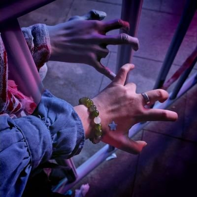 ZT1RiHeSe364973's profile picture. 