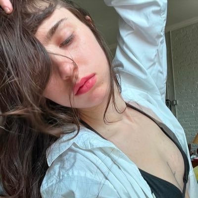 uncircobeat's profile picture. the chairman of the tortured poets department