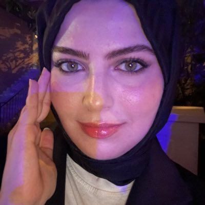 zedilsad's profile picture. i’m not great at the advice. can i interest you in a sarcastic comment?  @istbarosu