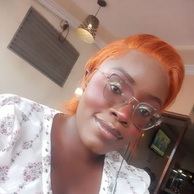 MartinnaMaree's profile picture. One plug, two hustles 💼💅🏾
Phones & tech by day. Thrifted goddesswear by vibe.
I build, question, manifest.
Too smart to be silent, too wild to be boxed.