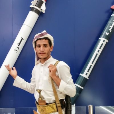 AlyQdam60593's profile picture. يمني يمني القضيه فلسطين والبوصله القدس القائد ابو جبريل)ومهمايكن فاني ساواصل في نشرقضيتي 
 لايهمني حظرحسابي او اغلاقه وتواجدي على المنصه ليس من اجل جلب متابعين
