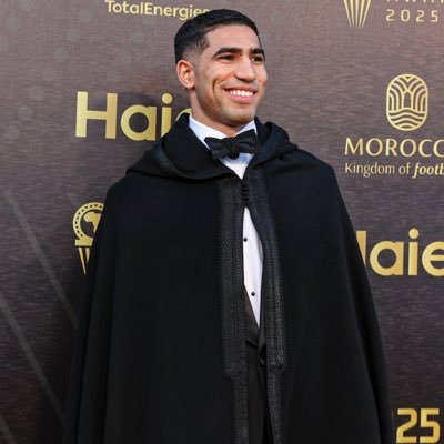 MonkeyDBack's profile picture. PSG ❤️💙 X Lakers 💜💛 #LakeShow