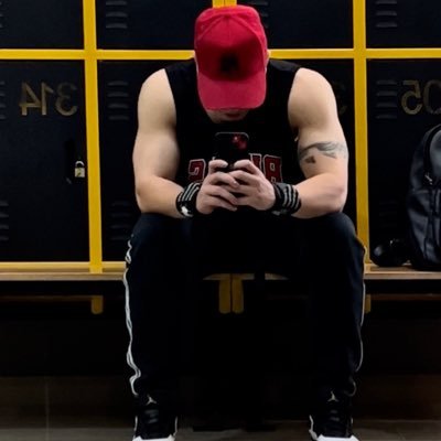 akaexo_'s profile picture. Archviz - GFX ✦ comms open! inquiries @AzuMNG