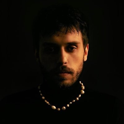 ivolazarevitch's profile picture. uma perspectiva cáustica Bel. Interdisciplinar em Artes e Design; mestrando em Artes, Cultura e Linguagens