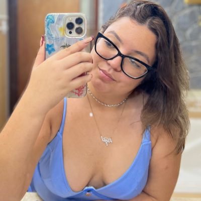 reinapepiada_'s profile picture. USB ✨ - tú crees que sabes pero si tú supieras