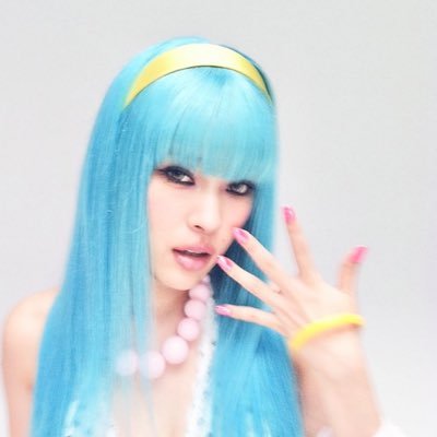 nannarven's profile picture. #MAKEHETEROPHOBIAREAL2025 SHINJIRO ARAGAKI READS NARUMITSU DOUJINSHIS