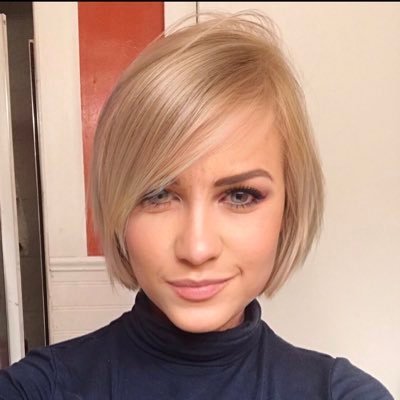 MaggieMoore8180's profile picture. 