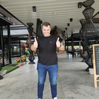 Tim_Blumberg's profile picture. Cofounder and CTO of @ThroneScience. We’re building passive gut health and hydration monitoring on your toilet.