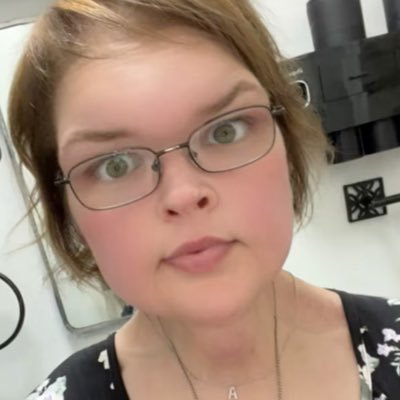 TammyWinehouse's profile picture. NO FREE CLOUT!!!!!!!!!