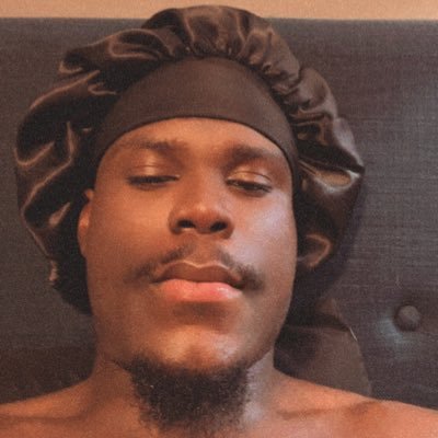 _FemiFemo_'s profile picture. 🖤