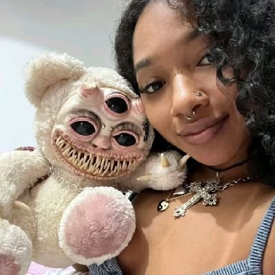 ethwrealatte's profile picture. ausência confirmada