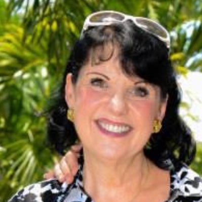 WitchAliceAmI's profile picture. NO DM’s Semi Retired VP/CEO of a National Mail Order Oncology/Transplant Pharmacy. I Love America 🇺🇸 the Stock Market, Tesla, Elon, & Animals 🐶