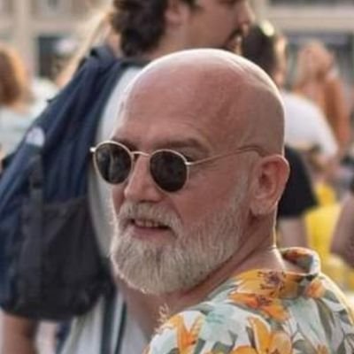 Fatherofkitsune's profile picture. Gay as fox