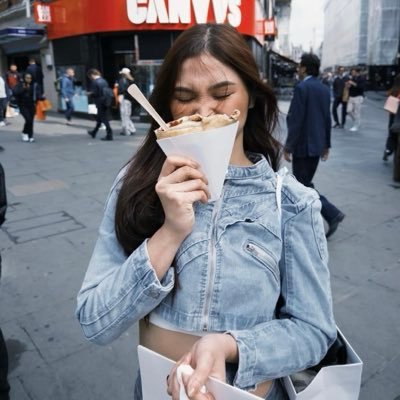 aiyieee785's profile picture. BINI🐰🐱🐺🦊