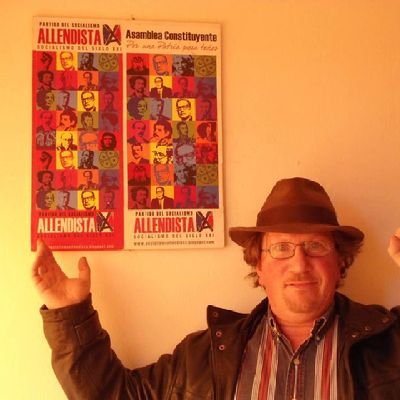 roloyola_a's profile picture. Vicepresidente DDHH @allendexxi miembro @democratico_san, director sindicato coleros Despertar San Miguel, expreso político ANEXPPCHILE #arribasantiagomorning..