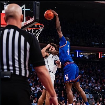 Hojacks_'s profile picture. CoD Player and Finance Bro