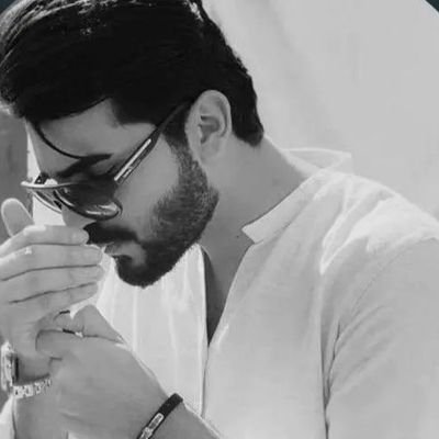 yuuto06211's profile picture. ممتليّ قلبـــــيّ حگيّ وآلوقت يفرض عليّ آلسگوتويبقى السؤال : هلّ نحًن آحًيِآء حًقآ ؟؟ آمٌ نتٍنفُس فُقط ،،