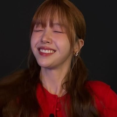 girrlsday's profile picture. bieber fever in girl's day world.