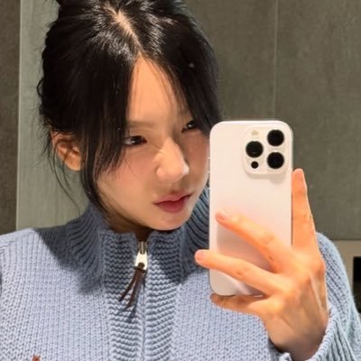 taengab's profile picture. @TAEYEONsmtown