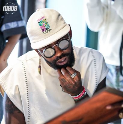 Dreuu____'s profile picture. A tech driven guy in love with fashion, basketball, and America football.