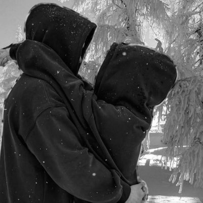 ralle9VAL's profile picture. I love @purenutty_ 🤍@WWZ_agency Player for ?