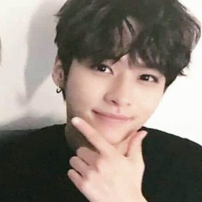 skyrenoo's profile picture. 