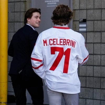 ilyahollander's profile picture. FAN ACCOUNT