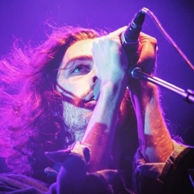 burntoutjoyride's profile picture. sweet music playing in the dark. he/they. lesbian.