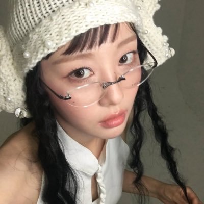 jinsoulevanter's profile picture. the world's first staybitsoneshawol