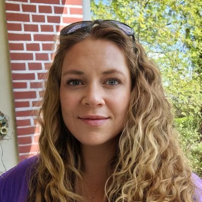 TanteHonnich's profile picture. Nur hier um mir die Zeit zu vertreiben ✌
Vergeben an den besten Kerl der Welt!
Porns+Spanner werden kommentarlos geblockt 🖕 
Kein Foto-RT!