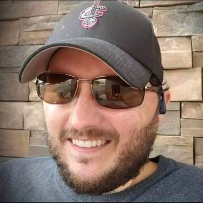 danny_petkovski's profile picture. Look for something positive each day, even if some days you have to look a little harder.
🙏🐶🙏