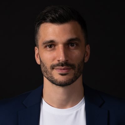 lolourbano_'s profile picture. ⚽️ En @fsciudaddelvino / / 🎓 ADE + Máster en Gestión Deportiva + Máster en Dirección Logística