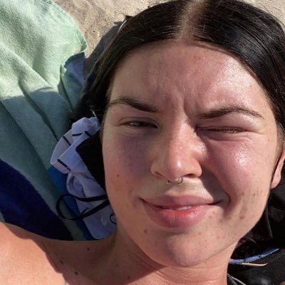 salahmoni8's profile picture. It’s all about me💕