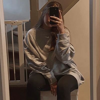 lcfoyrilvooooir's profile picture. 