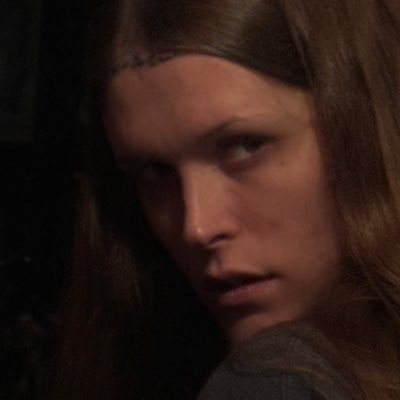 cornyloser's profile picture. luxxed tf out