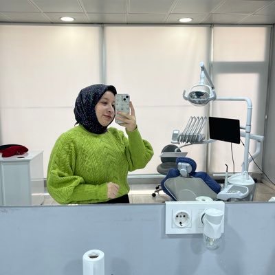 fatmasubasi49's profile picture. Diransaz 🦷
Diş hekimi