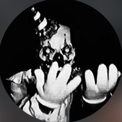 UglyEvilGirl's profile picture. 