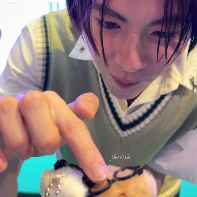 xxchoitipuu's profile picture. สาขาที่ 2.1 ของแอค @deutie_ #รีวิวchichic #รีวิวเดลโล่ #เดลโล่อัพเดท กดหัวใจหรือฟอลก่อนDMนะคะ แชทไม่ขึ้นค่า รับบัตรเครดิต +2.5% Spaylater | fan acc