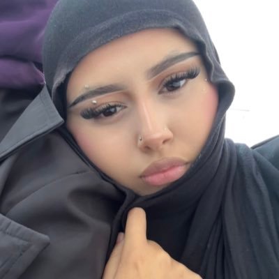 reineptass's profile picture. #hellokittygirl xoxo