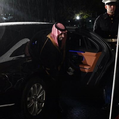NasserAyid's profile picture. طالما أن القادم بيد الله، إذاً هو جميل✨.