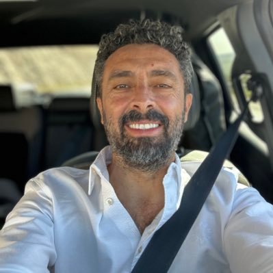 memnyilmaz's profile picture. Mente et malleo...