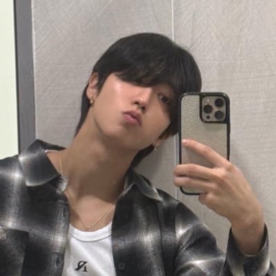 hanniespretty's profile picture. 한지성 ⊹♡ .𖥔 ݁ ˖🛸── .✦ biggest creed enjoyer ✩ ₊˚ 🎧 hanji’s wifey | saw skz 3x | free 🍉 | 🌊 ers dni