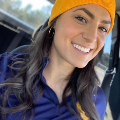 ChelseaLeV0l's profile picture. "Everything worth having and everything worth doing is never easy" -unknown