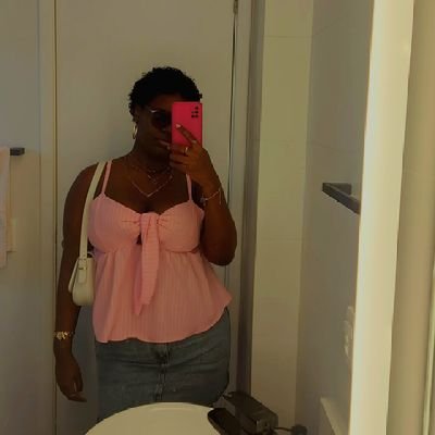 httpsfranverse's profile picture. 