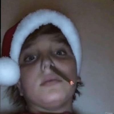 Elonhatescruise's profile picture. Happily Depressed🫠😶‍🌫️.