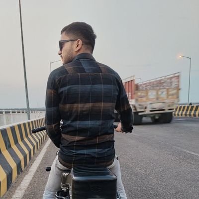 Aakash_Sharma78's profile picture. भारतीय 🇮🇳 
शीलम परम भूषणम
